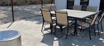 Saint Jo | Pool| Hot Tub | Fire Pit | 3BR 2BA