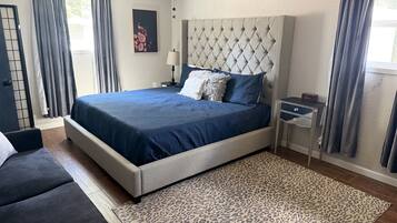 1 dormitorio, tabla de planchar con plancha, wifi gratis y ropa de cama