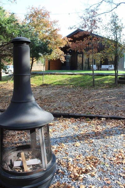 Stylish Nocona Barndo | Wineries + Fire Pit