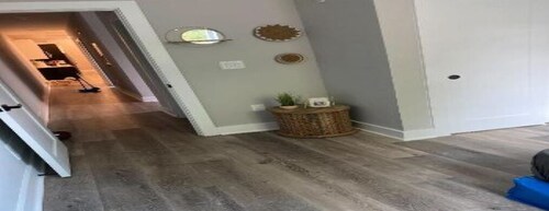 Spacious 4-bedroom house in charming Philadelphia with AC, WiFi