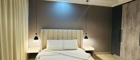1 bedroom, iron/ironing board, WiFi, bed sheets