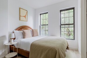 2 chambres, fer et planche à repasser, Wi-Fi, draps fournis