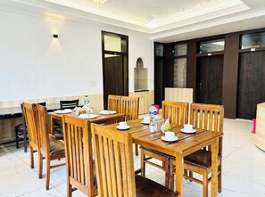 Restaurant - Hotel Pranav resort Nainital (Nainital)