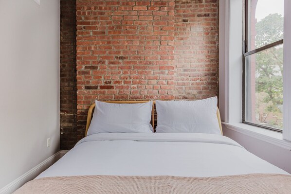 1 chambre, fer et planche à repasser, Wi-Fi, draps fournis