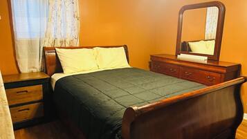 2 bedrooms, iron/ironing board, travel crib, free WiFi