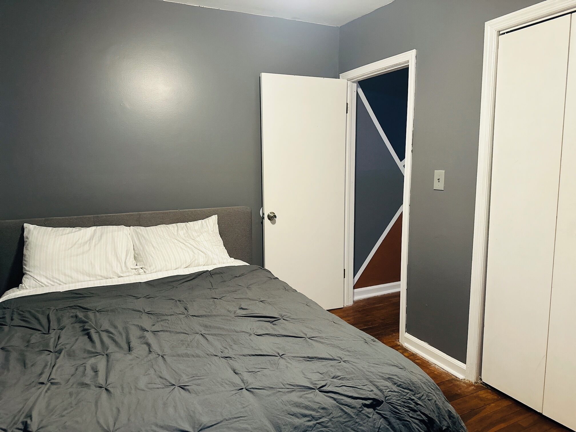 2 bedrooms, iron/ironing board, travel crib, free WiFi