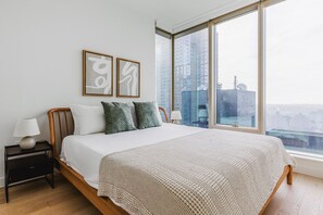 2 chambres, fer et planche à repasser, Wi-Fi, draps fournis