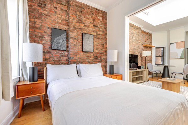 1 bedroom, iron/ironing board, WiFi, bed sheets