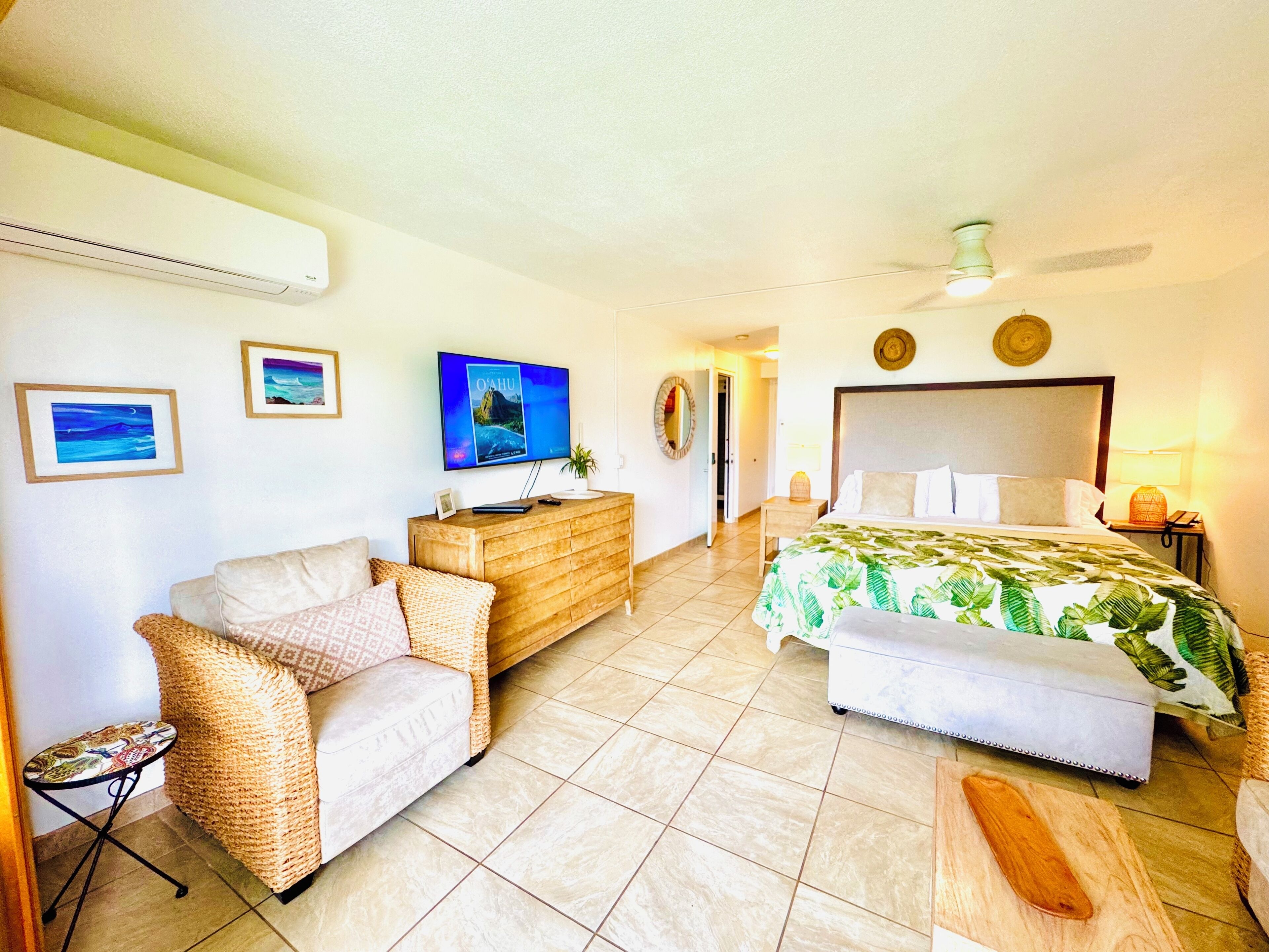 1 bedroom, in-room safe, iron/ironing board, free WiFi