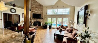 Luxury 5BR Family Getaway – Heated Pool, Hot Tub, Fire pit, Game Room,