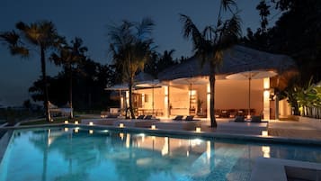 Luxury-Villa, eigener Pool, Gartenblick | 1 Schlafzimmer, hochwertige Bettwaren, Zimmersafe, kostenloses WLAN
