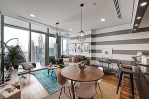 Interior - Blueground | DIFC, pool, nr Burj Khalifa (Dubai)