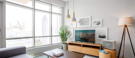 TV, stereo