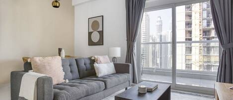 电视、立体声音响