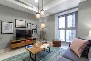 Fernseher, Stereoanlage