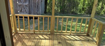cabin with WiFi and AC in Gore Springs for hunters/lodging/fishermen