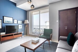 Fernseher, Stereoanlage