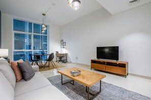 Televisión y estéreo 