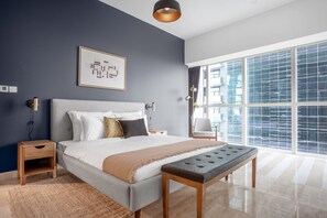 1 dormitori, planxa i posts de planxar, wifi i roba de llit 