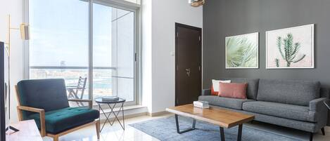 Fernseher, Stereoanlage