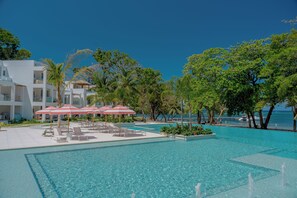 Piscine extérieure