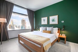 1 bedroom, iron/ironing board, WiFi, bed sheets - Blueground | DIFC, pool, nr Dubai Frame (Dubai)