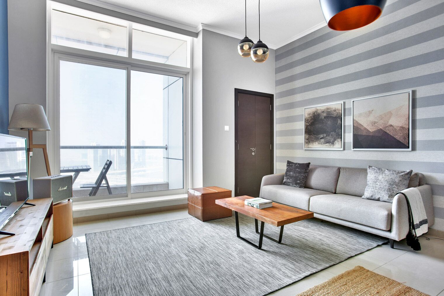 Televisión y estéreo 