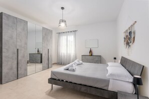 2 bedrooms, WiFi, bed sheets - Casa Màfama immersed in the vineyards of Cannonau (Jerzu)