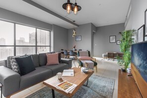 Televisión y estéreo 