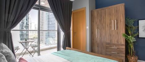 Fer et planche à repasser, Wi-Fi, draps fournis