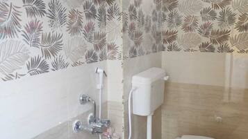 Deluxe Apartment | Bilik Mandi