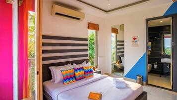 Deluxe Private AC Room with Balcony and Ensuite Bathroom | Free WiFi