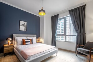 2 dormitoris, planxa i posts de planxar, wifi i roba de llit 