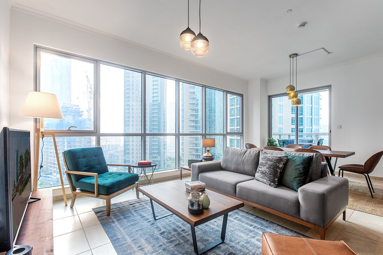 Fernseher, Stereoanlage