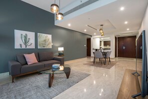 Télévision, chaîne hi-fi