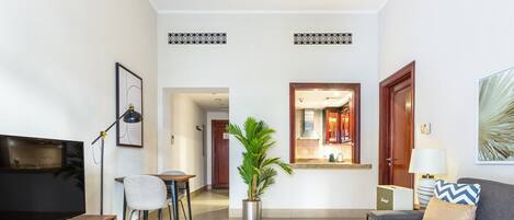 Télévision, chaîne hi-fi