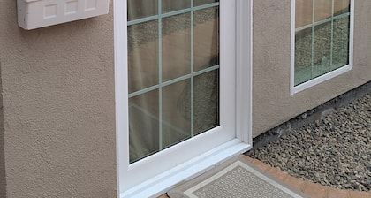 Your Perfect Lawndale Escape â Cozy & Private!