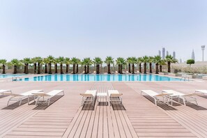 Pool - Blueground | DIFC, pool, nr Dubai Opera (Dubai)