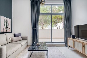 Fernseher, Stereoanlage