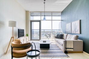 Télévision, chaîne hi-fi