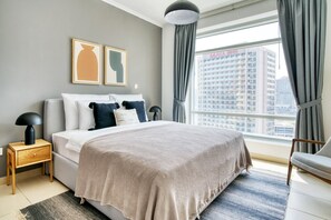 Ferros/tábuas de passar roupa, Wi-Fi, roupa de cama