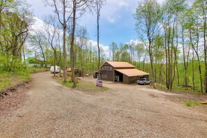 Exterior - On-Site Trails to Mohican River: Tiny Home Retreat (Brinkhaven)