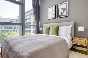 2 chambres, fer et planche à repasser, Wi-Fi, literie fournie