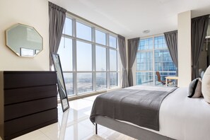 Bügeleisen/Bügelbrett, WLAN, Bettwäsche