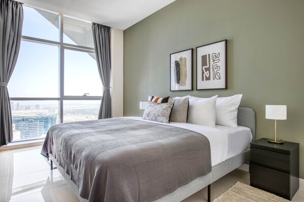 Fer et planche à repasser, Wi-Fi, literie fournie