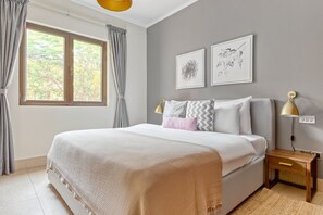 Strykejern/-brett, wi-fi og sengetøy