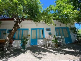 Televisión LCD 15 pulgadas con canales de televisión vía satélite