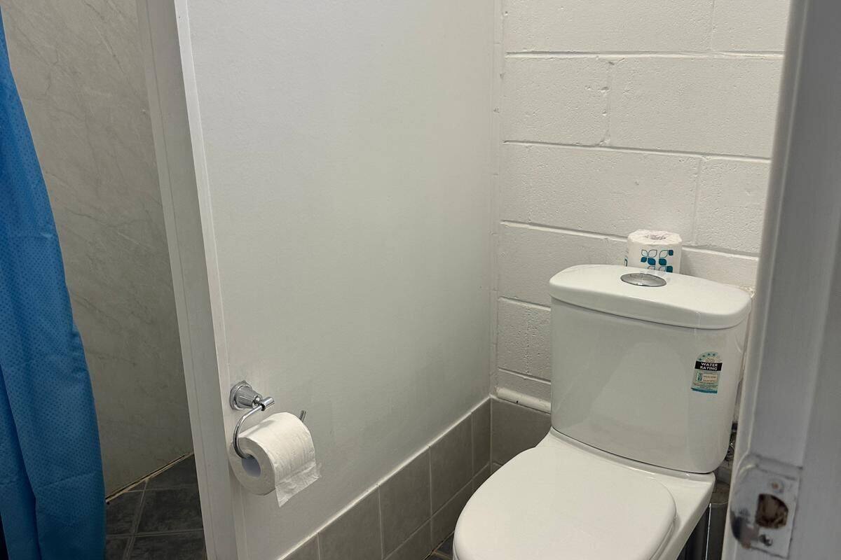 Family Room | Bathroom | Shower, towels, soap, toilet paper