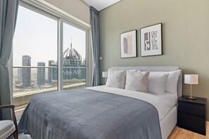 Silitysrauta/-lauta, Wi-Fi, vuodevaatteet