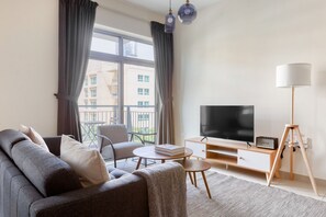 Fernseher, Stereoanlage